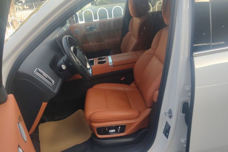 Used Li Auto L7 2023 Max model
