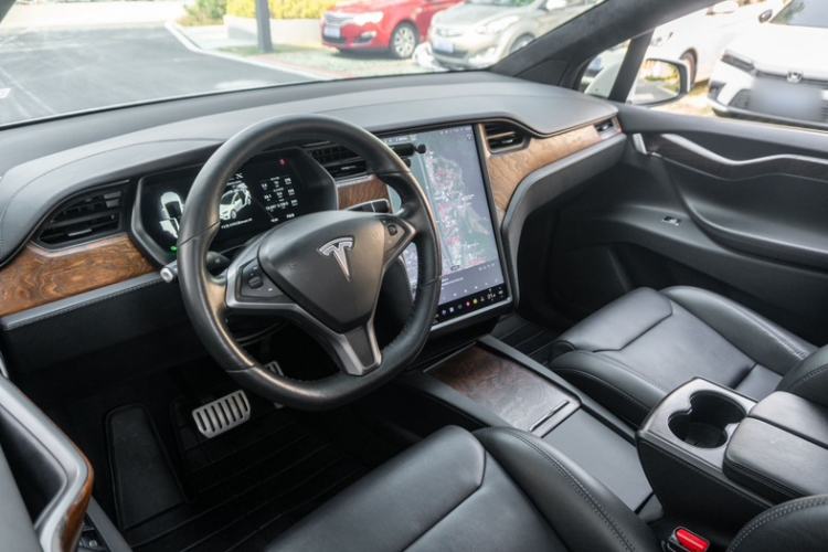 Used Tesla Model X 2019 Long-Range Version