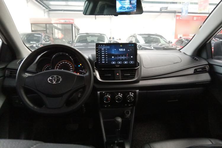 TDK.VehicleDetails.img