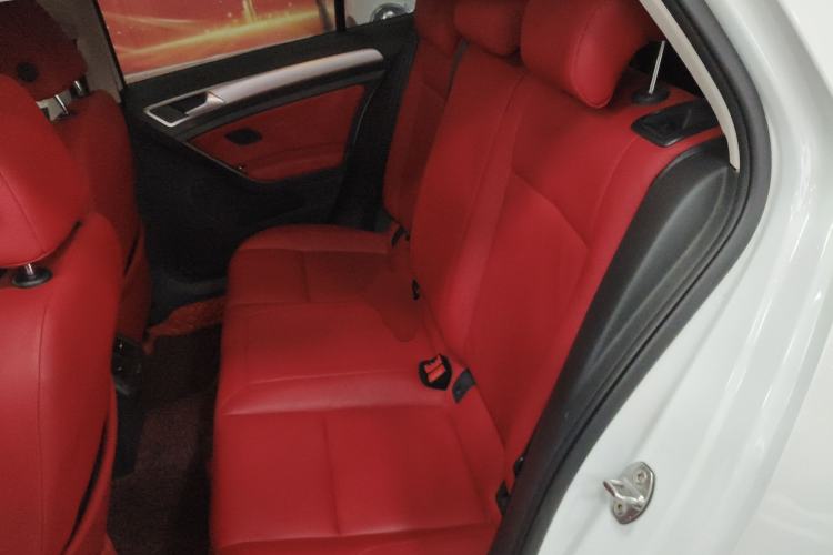 Used Volkswagen Golf 2018 1.6L Automatic Fashion Model