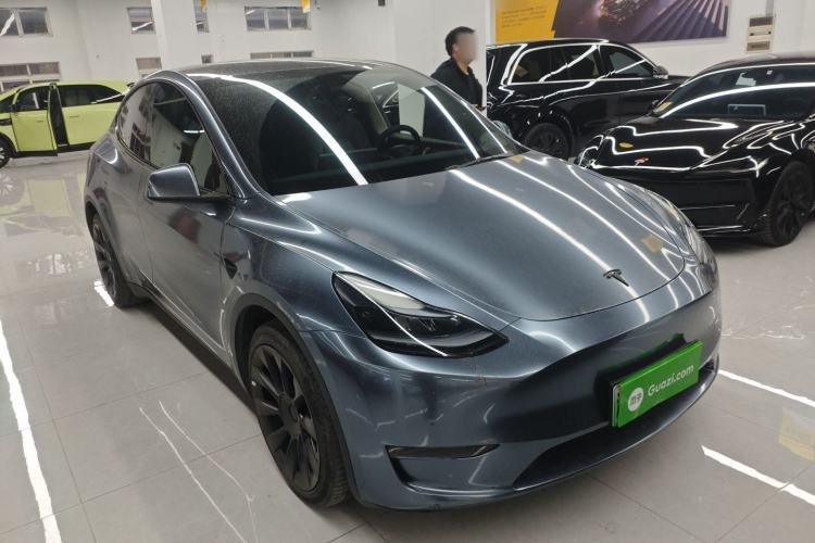 Used Tesla Model Y 2022 Long-Range All-Wheel-Drive Version
