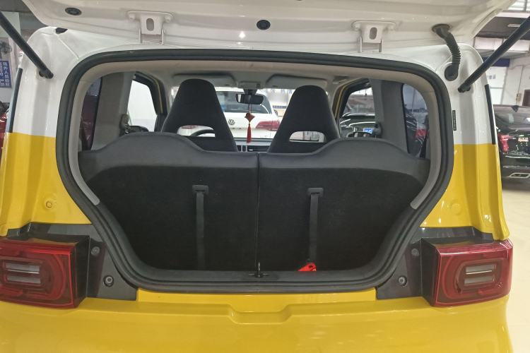 Used Wuling Hongguang MINIEV 2022 Macaron Premium Model – Lithium Iron Phosphate
