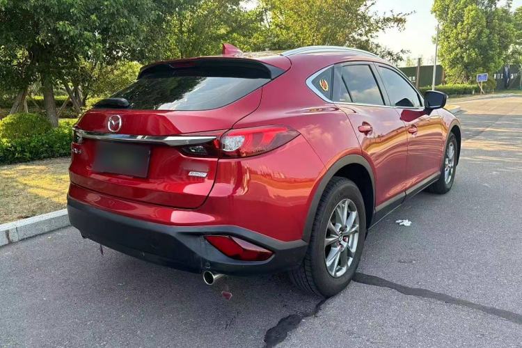 Used Mazda CX-4 2018 2.0L Automatic Two-Wheel Drive Blue Sky Premium Upgrade Version China VI Standard
