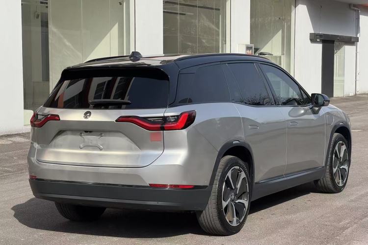 Used Nio ES8 2020 415 km Range 7-Seater Version
