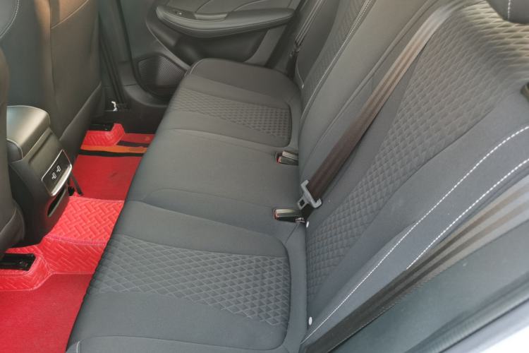 Used Roewe i5 2020 1.5L Automatic 4G Connected Linghao Edition