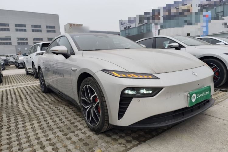 Used  eπ007 2025 Model Pure-Electric 565 All-Wheel-Drive Max Leading Edition