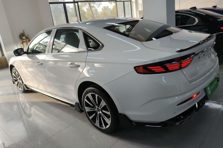 Used Geely Auto Preface 2025 Dongfang Yao 1.5TD Kunlun Edition

