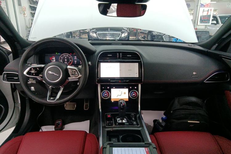 Used Jaguar XEL 2024 2.0T 250 PS R-DYNAMIC S Ebony Black Sport Edition
