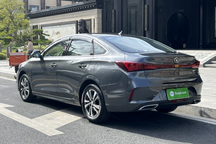 Used Changan Eado 2024 PLUS Blue Whale NE 1.4T GDI DCT High-Energy Edition
