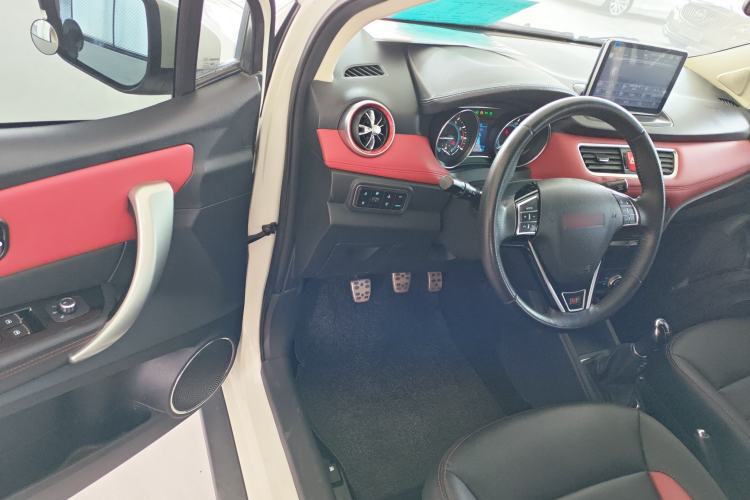 Used Haval H1 2015 1.5L Manual Luxury Model