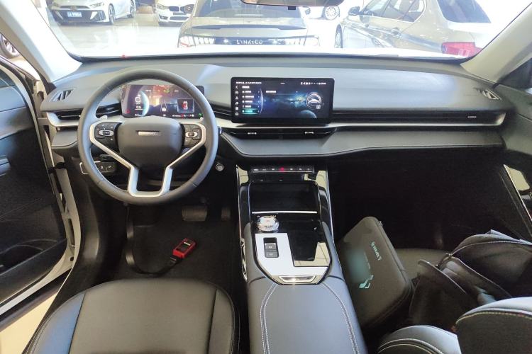 Used Haval H6 2024 1.5T Two-Wheel-Drive Classic Edition
