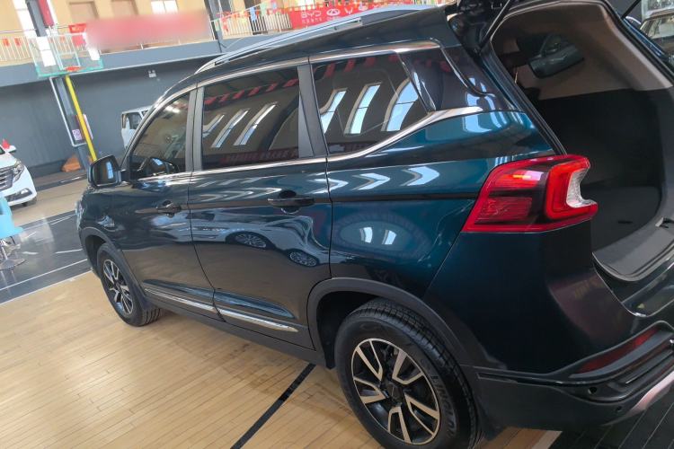 Used FORTHING T5 2022 Grand Edition 1.6L Manual Dream-Chasing Five-Seat Model