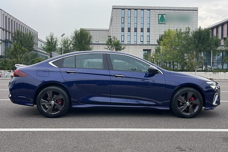 Used Buick Regal 2020 GS 28T Elite Model
