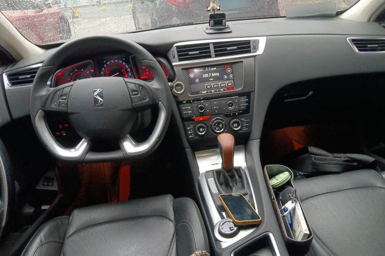 Used  6 2014 1.6T Luxury Edition THP160