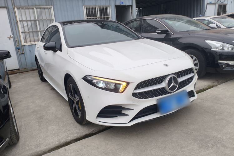 Used Mercedes-Benz A-Class 2022 A 200 L Sport Sedan Fashion Model
