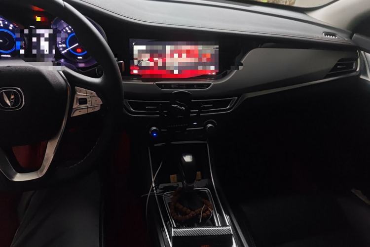 Used Changan Eado 2019 High-Energy Edition 1.6L GDI Automatic Pioneer Model China VI Standard