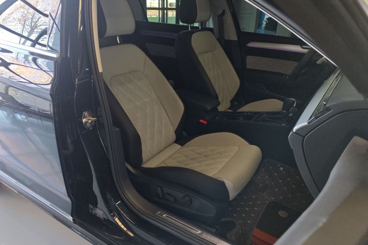 Used Volkswagen Magotan 2023 2 Million Units Commemorative Edition 330TSI DSG Luxury Version