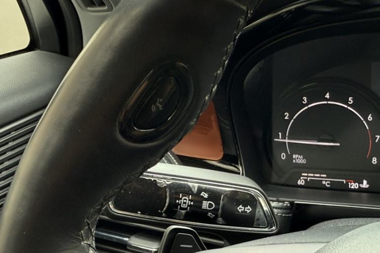 Used Lincoln Corsair 2021 2.0T Two-Wheel-Drive Luxury Edition
