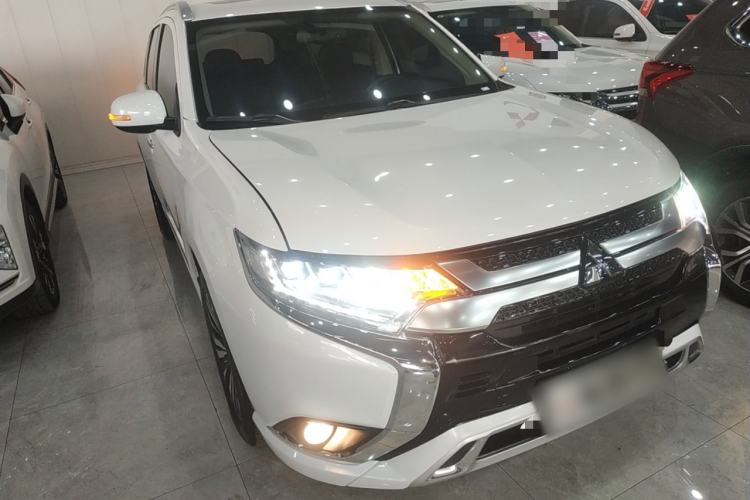 Used Mitsubishi Outlander 2021 2.4L 4x4 Comfort Edition 5 Seats
