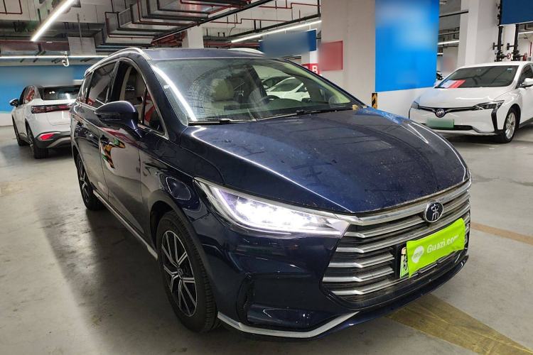 Used BYD Song MAX New Energy 2022 DM-i 105KM Prestige Model
