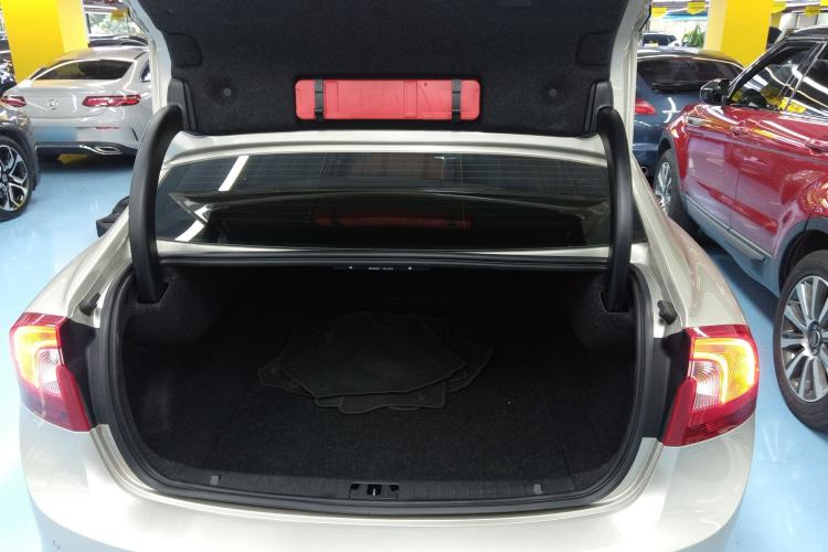 Used Volvo S60 2017 S60L T4 Smart Range Edition