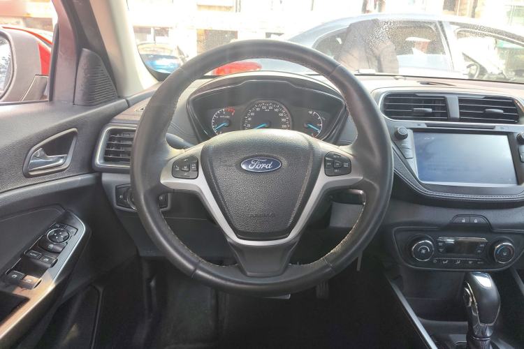 Used Ford Escort 2017 Happiness Edition 1.5L Automatic Fashion Version
