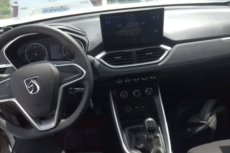 Used Baojun 530 2018 1.5T Manual Comfort Model China V Standard
