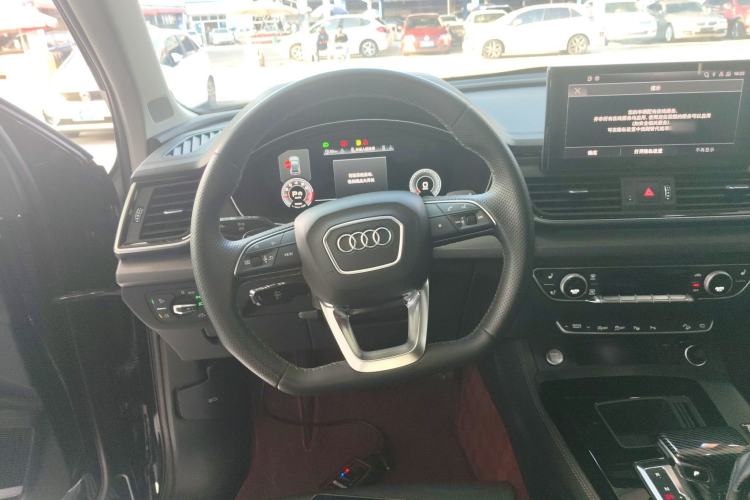 Used Audi Q5L 2022 45T Luxury Dynamic Model