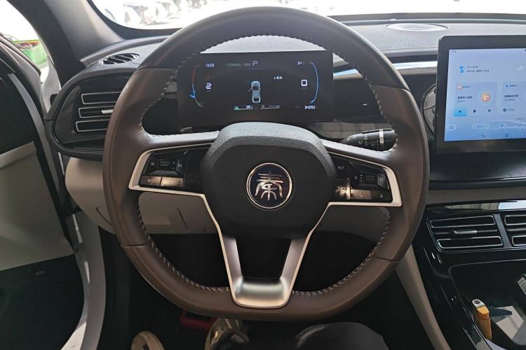 Used BYD Qin PLUS 2023 Champion Edition DM-i 55KM Leading Model
