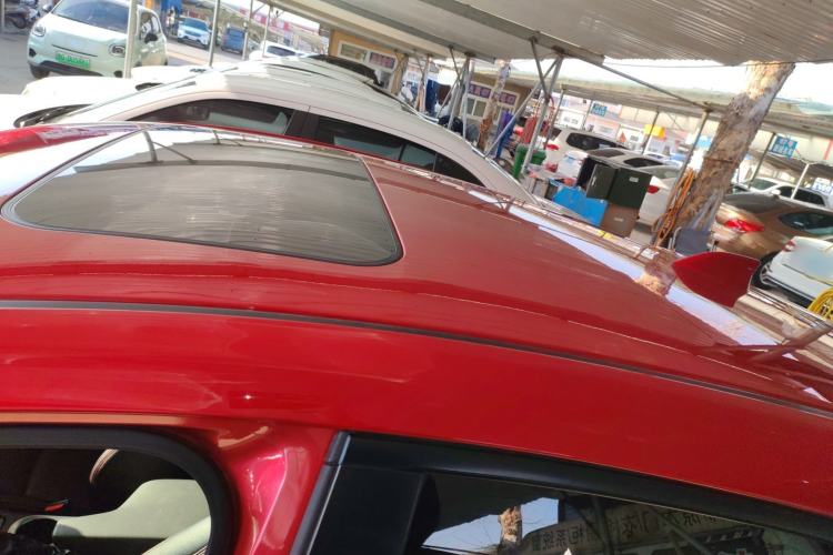 Used Mazda Mazda 3 Axela 2016 Hatchback 1.5L Automatic Luxury Model