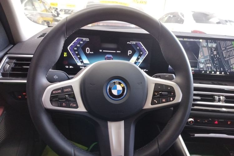 Used BMW i3 2024 eDrive 35 L
