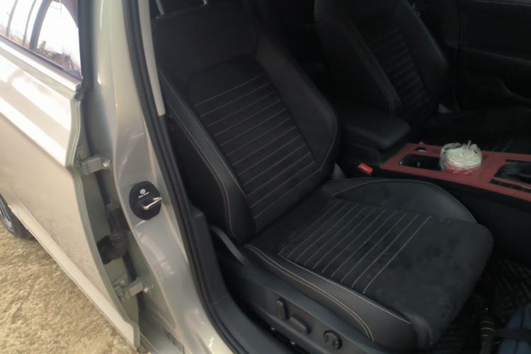 Used Volkswagen Magotan 2020 330TSI DSG Luxury Edition
