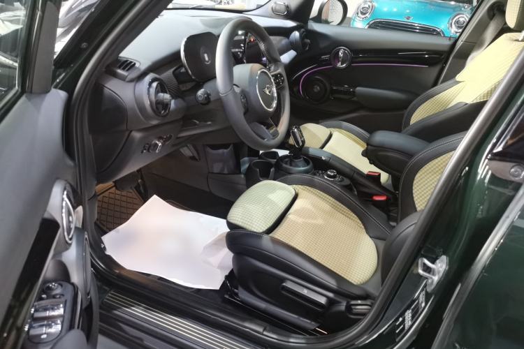 Used  MINI 2022 2.0T COOPER S Obsession Special Edition Five-Door Version
