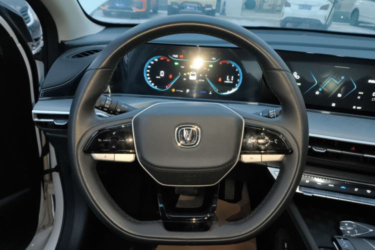 Used Changan Eado 2023 Changan Edition PLUS Blue Whale NE 1.4T GDI DCT Prestige Version
