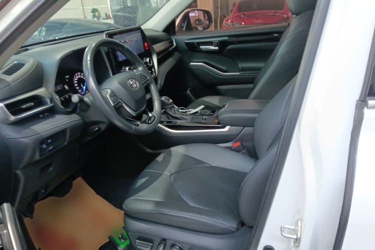 Used Toyota Highlander 2022 Dual-Engine 2.5L Two-Wheel Drive Prestige Edition 7-Seater
