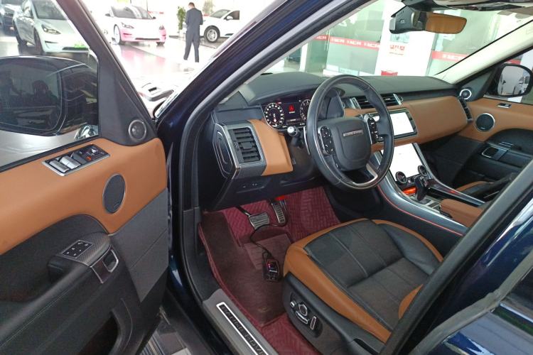 Used Land Rover Range Rover Sport 2020 3.0 L6 HSE DYNAMIC
