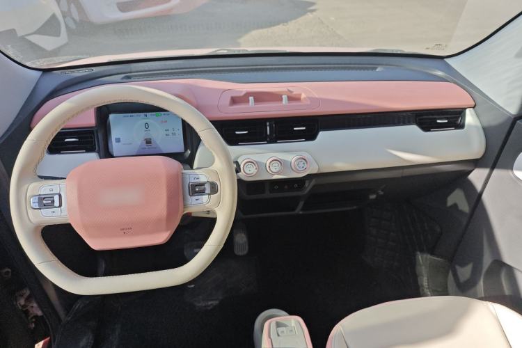 Used Chery QQ Ice Cream 2022 Taohuanxi Fragrant Peach Model
