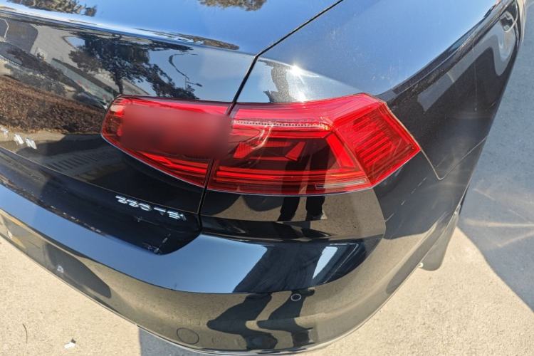 Used Volkswagen Magotan 2020 330TSI DSG Leading Model
