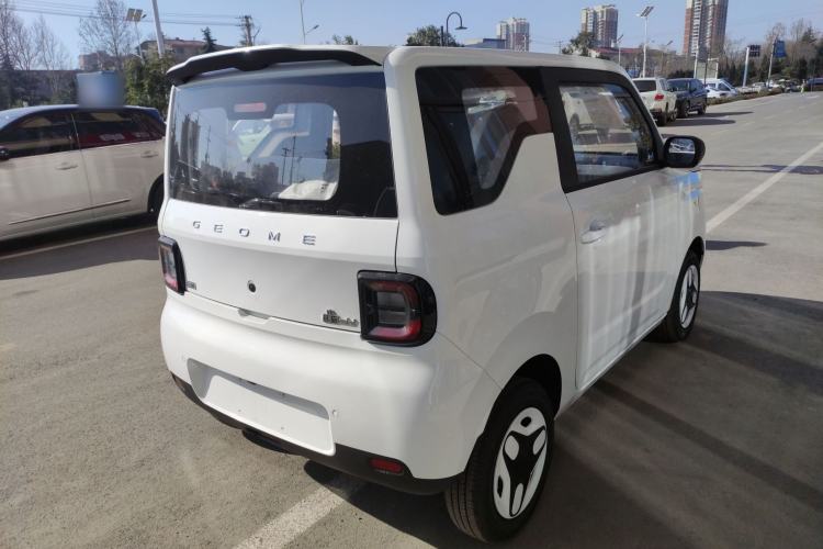 Used  Panda 2025 210 km – Yuanqi Bear