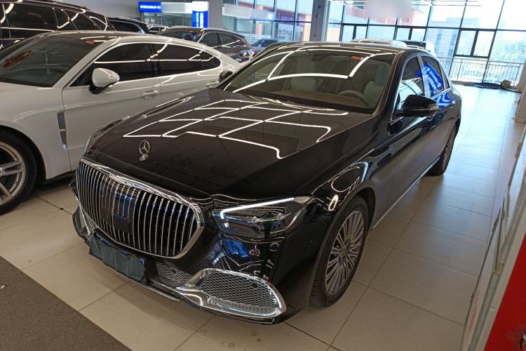 Used Mercedes-Benz E-Class 2022 Second Facelift E 300 L Luxury Edition