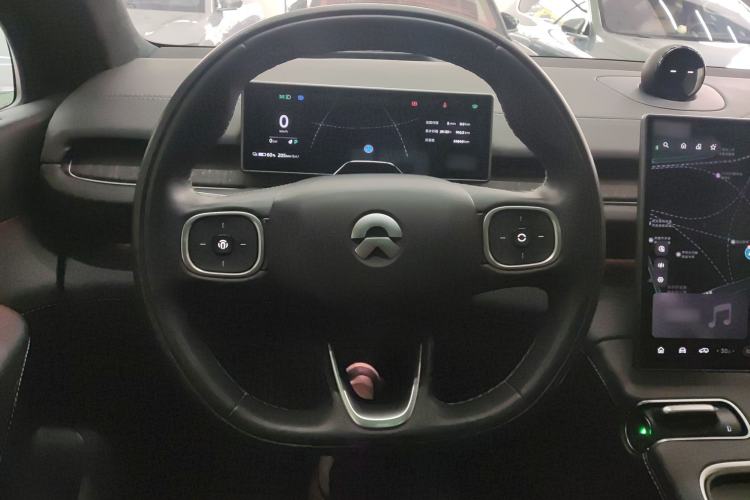 Used Nio ES6 2023 75 kWh
