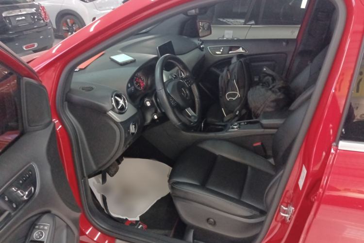 Used Mercedes-Benz B-Class 2019 B 200 Fashion Model
