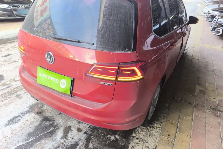 Used Volkswagen Golf Sportsvan 2016 230TSI Automatic Trend Edition
