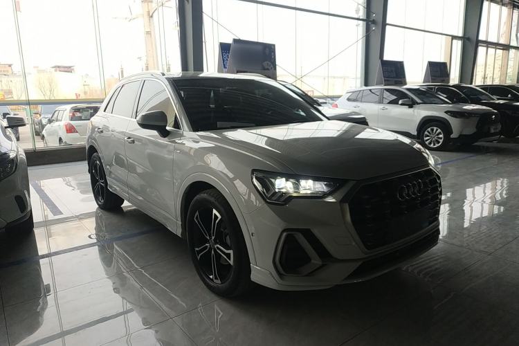 Used Audi Q3 2021 45 TFSI quattro Fashion Dynamic Model
