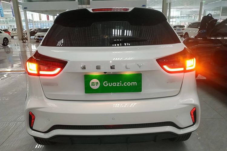 Used Geely Auto Vision X3 2021 PRO 1.5L CVT Deluxe Model
