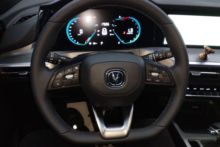 Used Changan CS35PLUS 2021 Blue Whale NE 1.4T DCT Luxury Model
