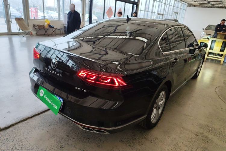 Used Volkswagen Magotan 2025 Zhongxiang Version 280TSI DSG Comfort Edition