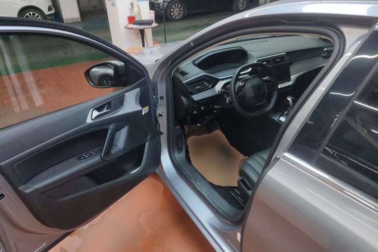 Used Peugeot 408 2022 1.6T Dream Edition
