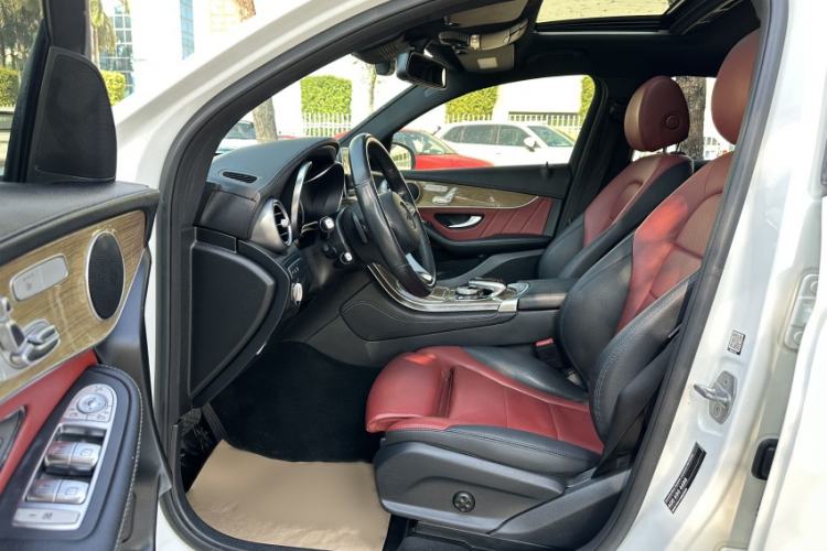 Used Mercedes-Benz GLC Coupe 2019 Facelift GLC 260 4MATIC Coupe SUV