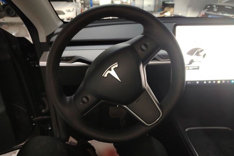 Used Tesla Model Y 2024 Rear-Wheel-Drive Version